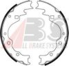 KIA 583504E000 Brake Shoe Set